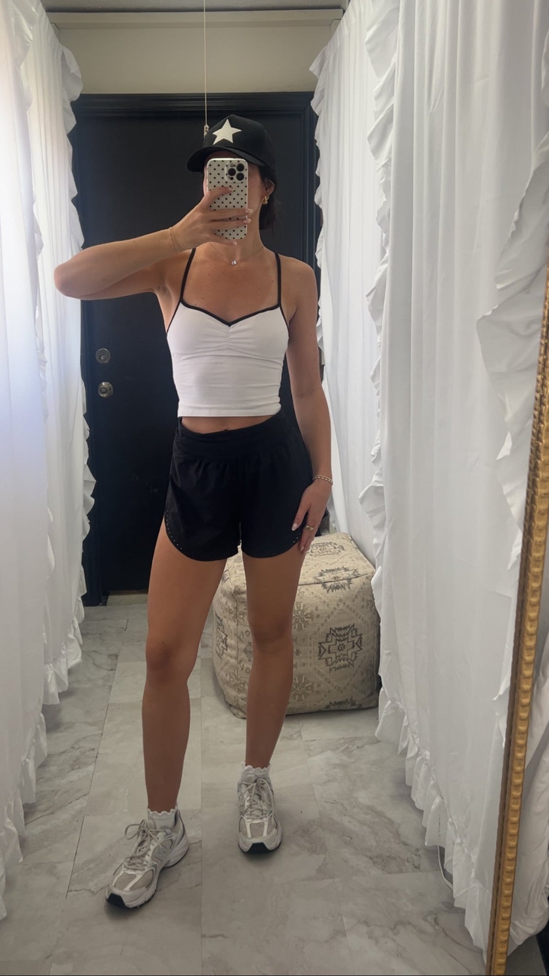 Contrast Tank